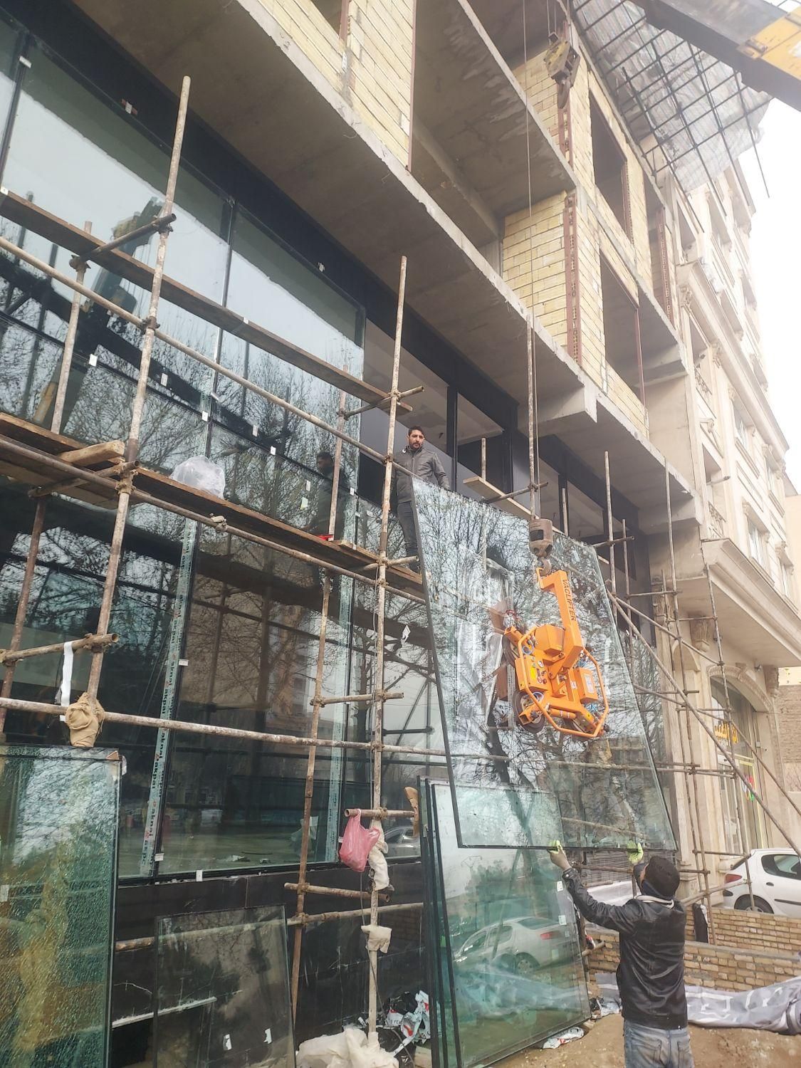 تولید درب و پنجره دوجداره upvc و آلومینیم ترمال|خدمات پیشه و مهارت|ارومیه, |دیوار