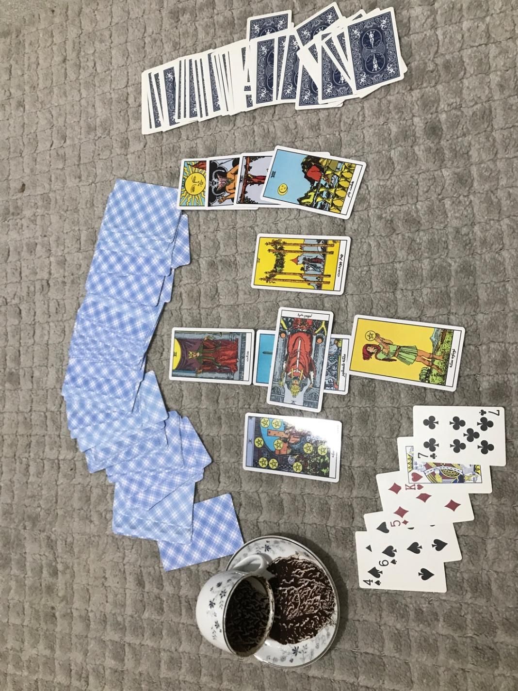 تاروت قهوه و پاسور و شمعتراپی|خدمات پذیرایی، مراسم|اردکان, |دیوار