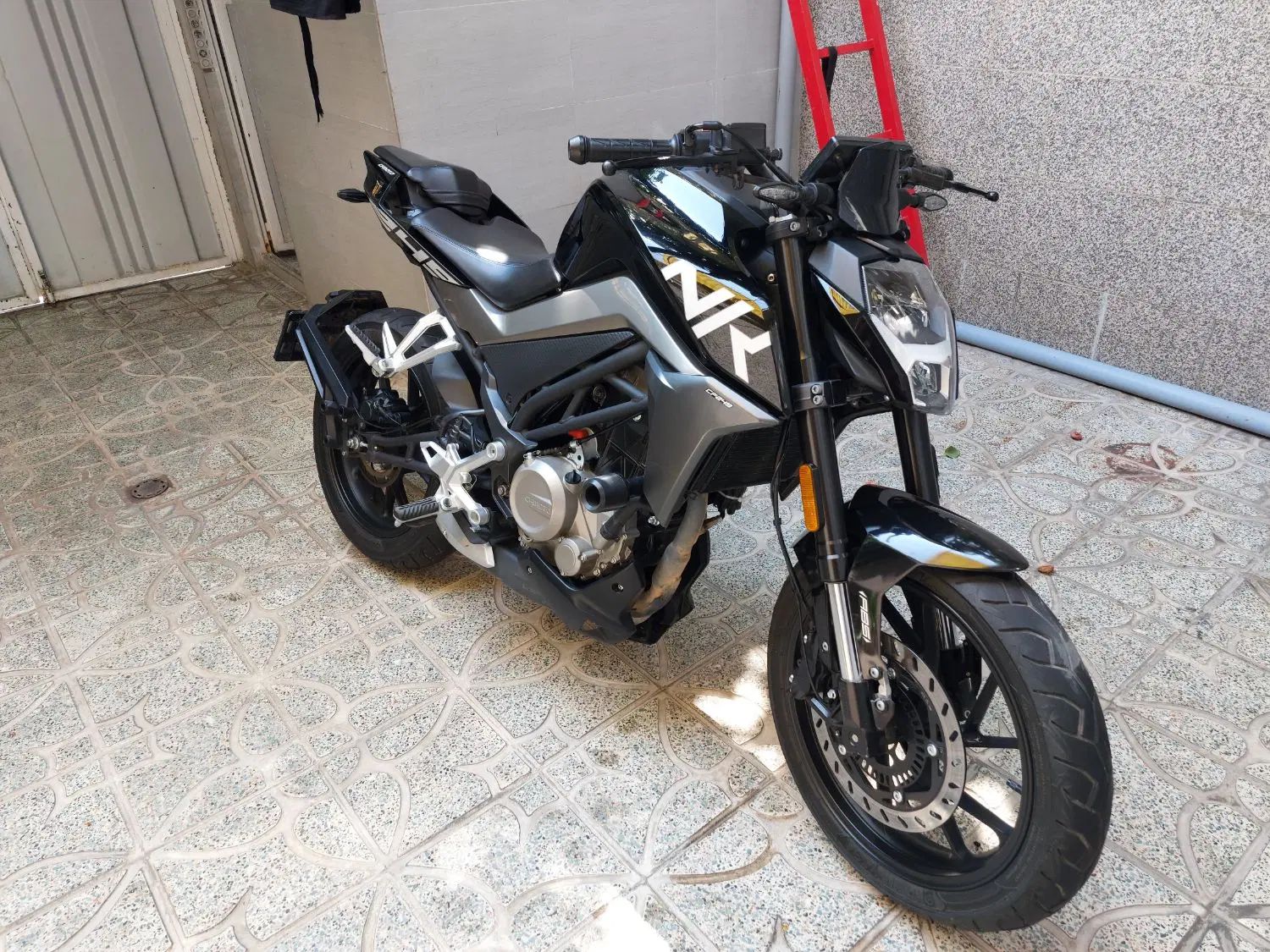 C250NK|موتورسیکلت|تهران, استخر|دیوار