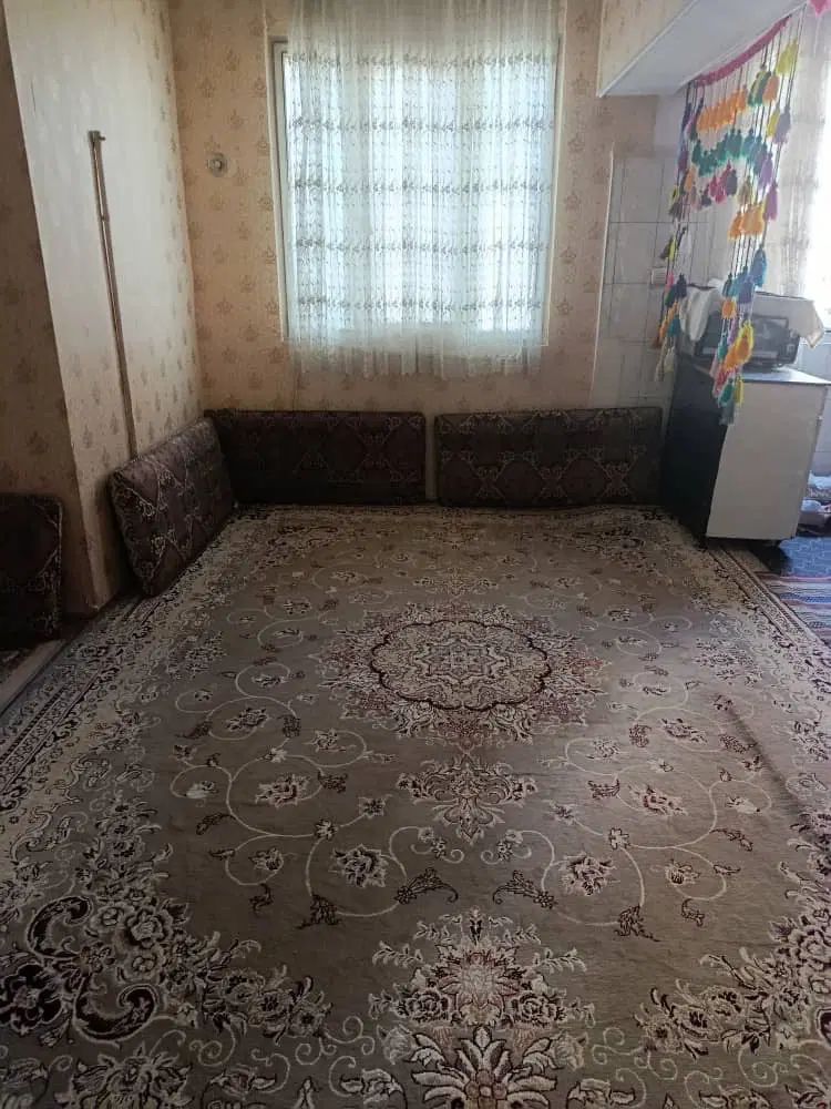 رهن خانه   ۵۰ متری با پارکینگ مولوی  افتخاریان|اجارهٔ آپارتمان|تهران, هرندی|دیوار