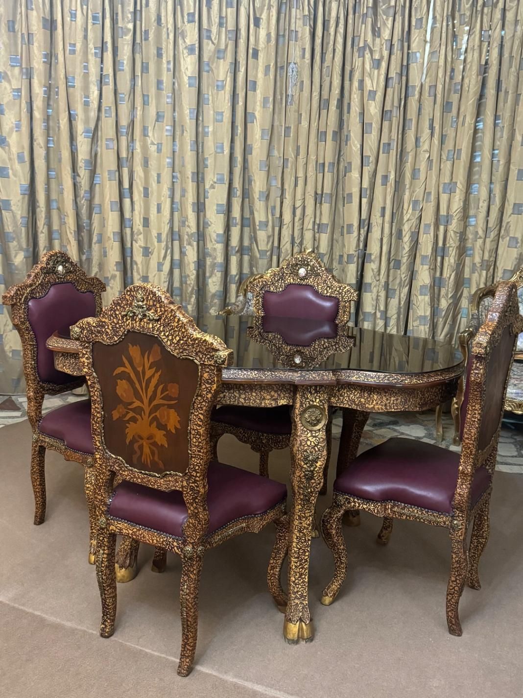 ست مبلمان آنتیک ۷ نفره و ناهارخوری۴ نفره|مبلمان خانگی و میز عسلی|اهواز, کیانپارس |دیوار