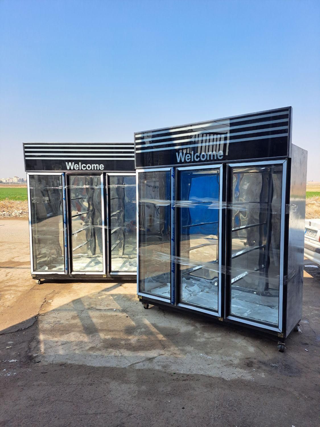 یخچال ایستاده سه درب طرح میلاد|فروشگاه و مغازه|قم, شهرک امام حسین|دیوار