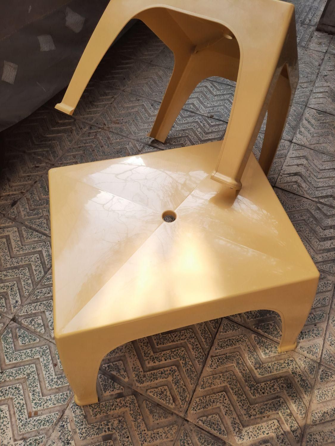 میز عسلی پلاستیکی|مبلمان خانگی و میز عسلی|تهران, کیانشهر|دیوار