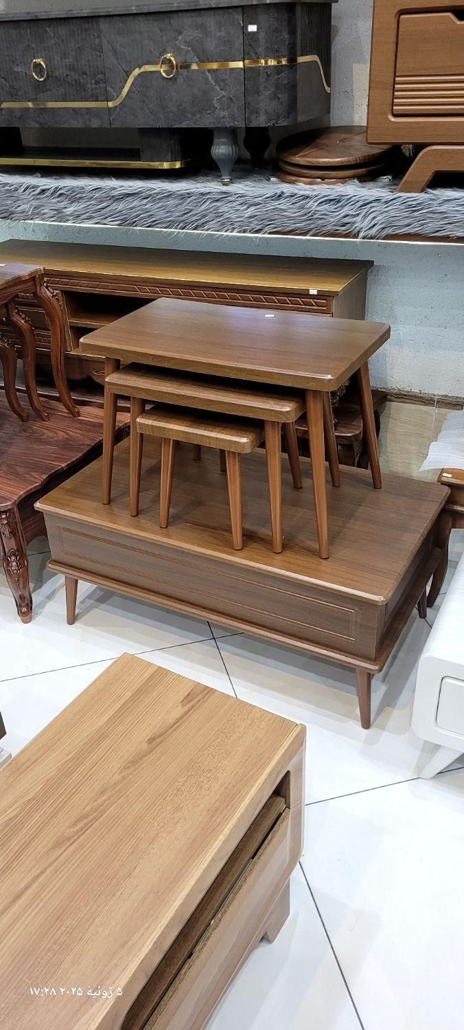 جلو مبلی و عسلی بدون کشو|مبلمان خانگی و میز عسلی|رشت, یخسازی|دیوار