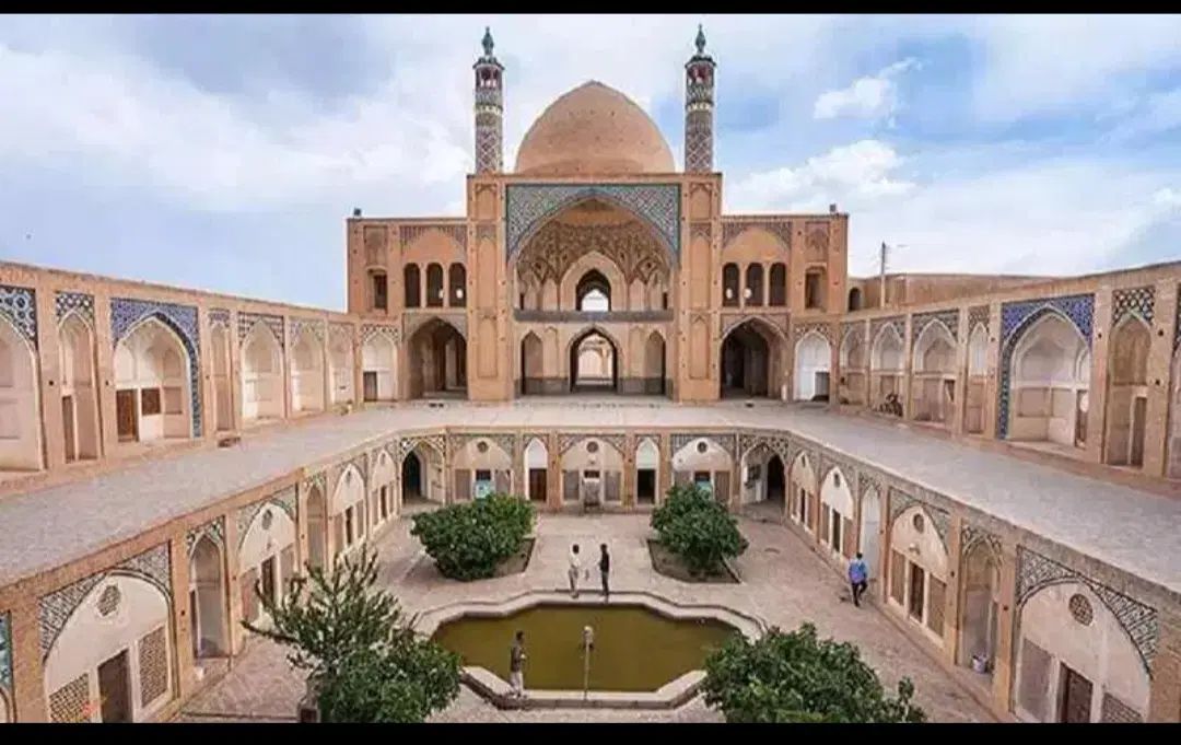 اجاره منزل110متر/نوساز/همکف/شیک/چهاربانده|اجارهٔ خانه و ویلا|کاشان, فین کوچک|دیوار