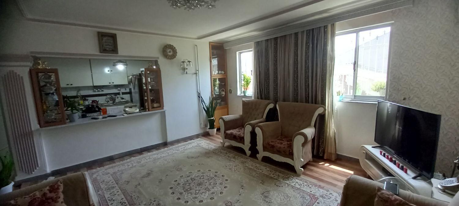 انصاری دو قدمی خیابان سند / با رهن و وام بالا|فروش آپارتمان|رشت, کوی طالقانی|دیوار