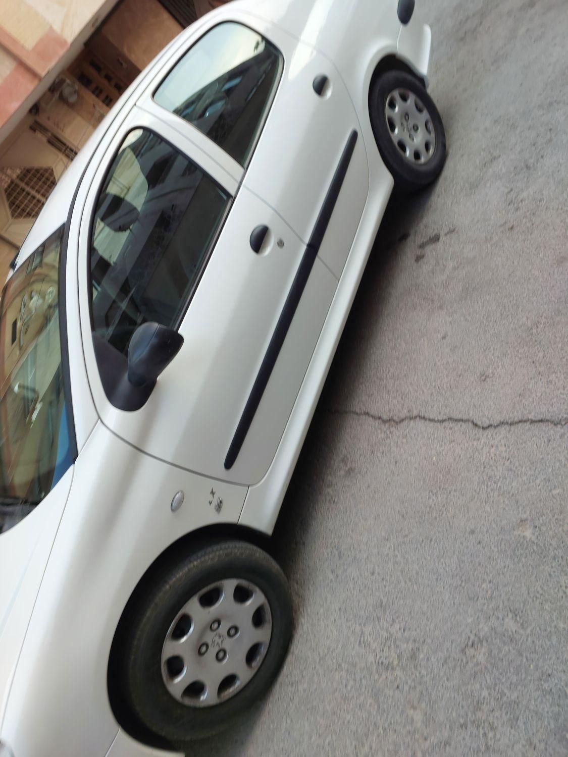 پژو 206 SD V8، مدل ۱۳۹۵|خودرو سواری و وانت|اصفهان, کوی امیریه|دیوار