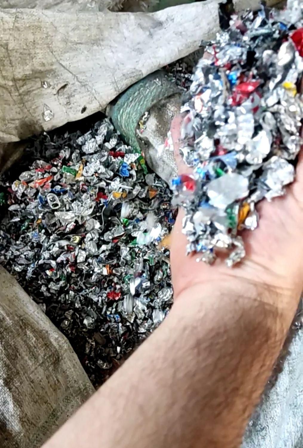 درب له کننده|ماشین‌آلات صنعتی|آستارا, |دیوار