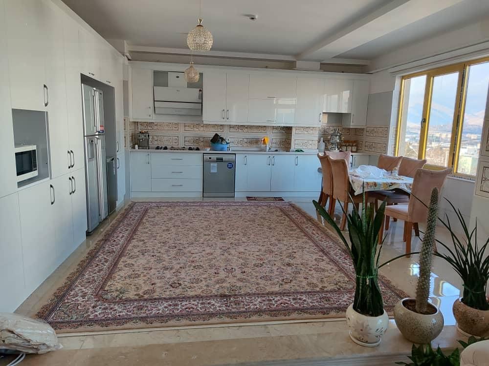 سویت آپارتمان تمیزوکولردارطبق عکس داده میشود|اجارهٔ کوتاهمدت آپارتمان و سوئیت|ارومیه, |دیوار