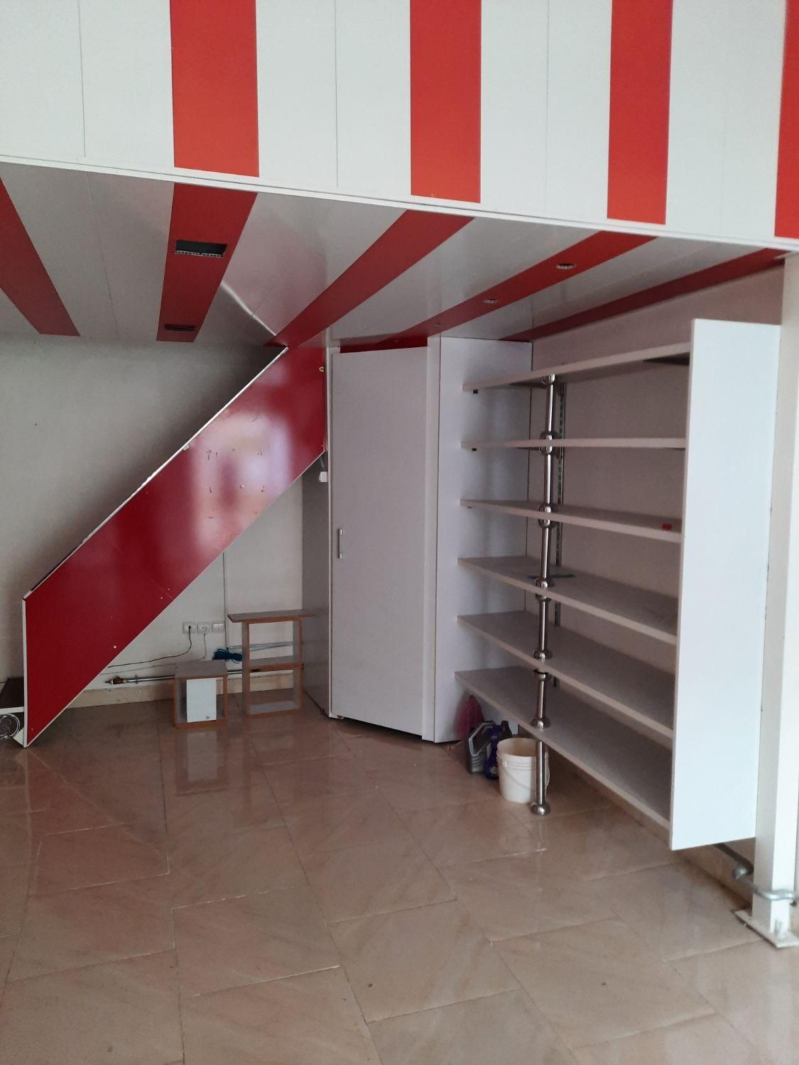 فروش مغازه ۳۰ متری در بازارچه یا معاوضه با خودرو|فروش مغازه و غرفه|ماکو, |دیوار