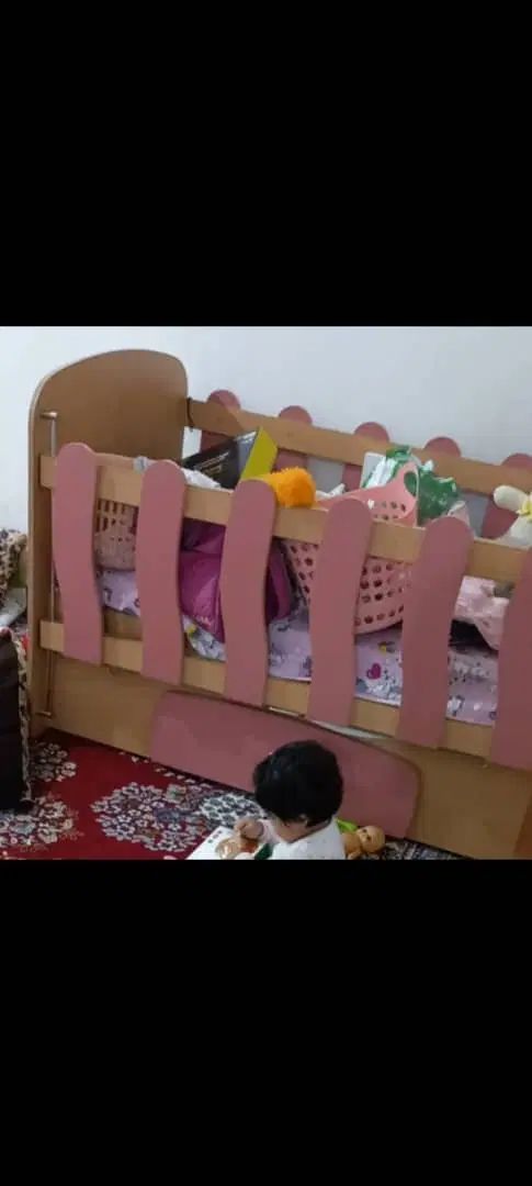 یک عدد تخت خواب بچه گانه به ابعاد ۷۰در ۱۳۶سانتی|تخت و سرویس خواب|شوش, |دیوار