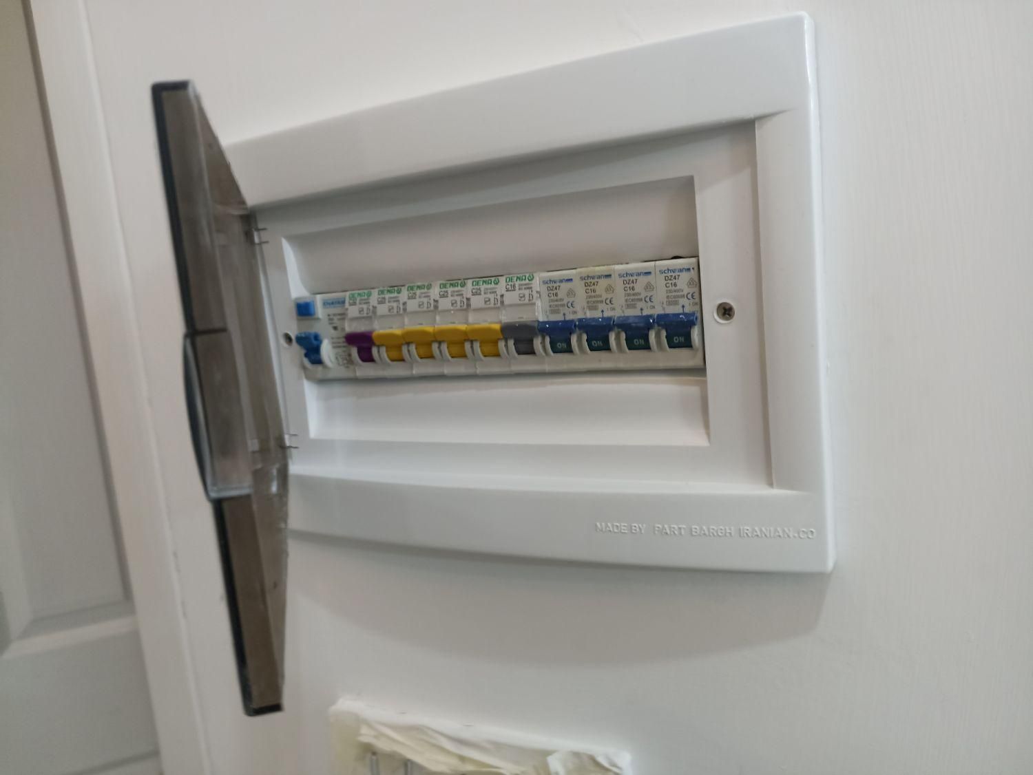 برقکار،طراحی و اجرای نورپردازی|خدمات پیشه و مهارت|سبزوار, کاشفی شمالی (دادگستری)|دیوار