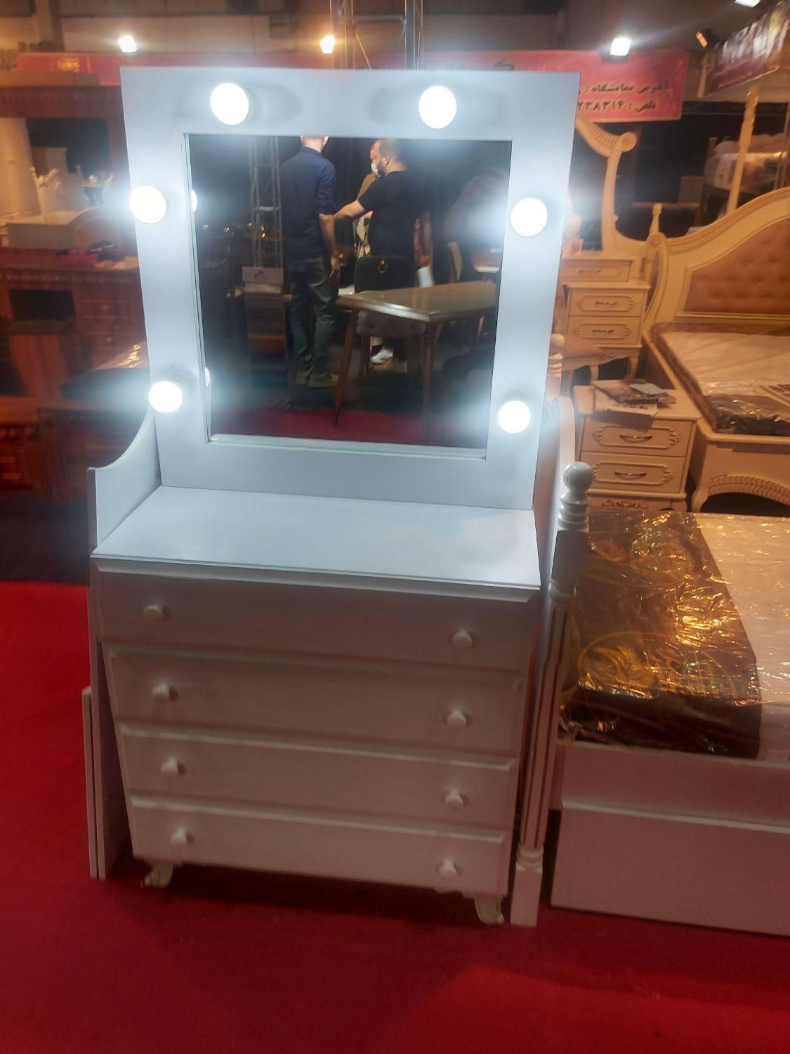 میزآرایش وکیوم|جاکفشی، کمد، دراور|رشت, بازار|دیوار