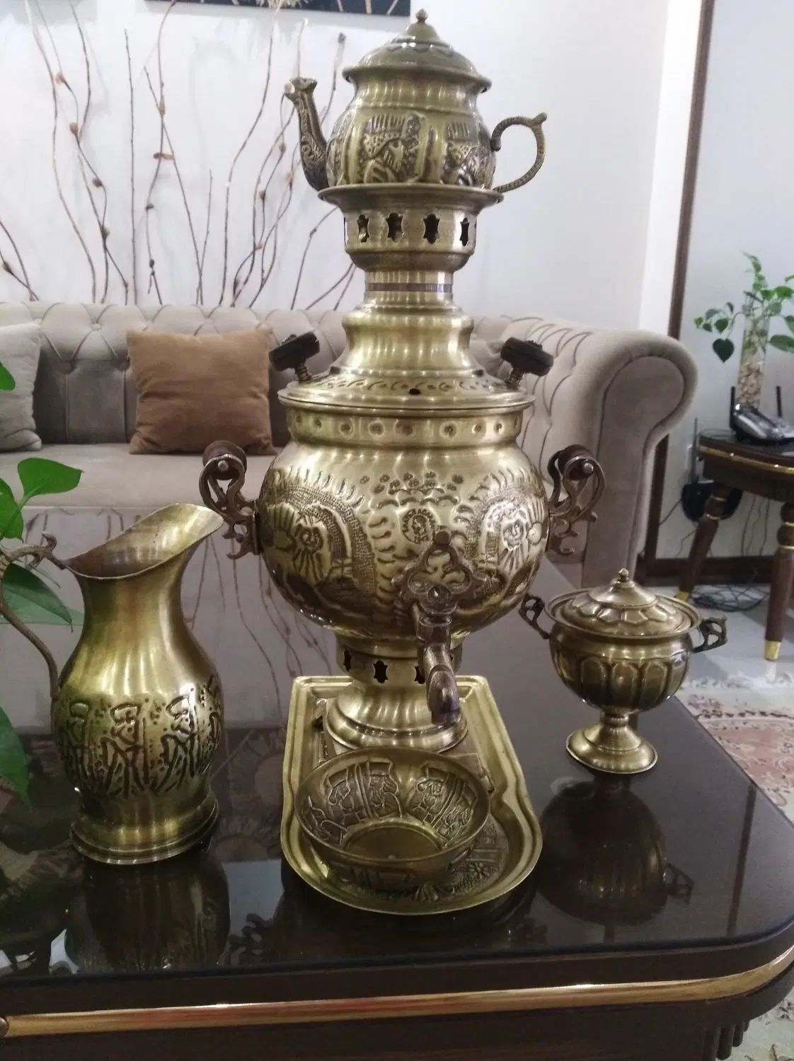 سماور زغالی برنجی آنتیک 3 لیتری قلم زنی شیرخورشید|سماور، چای‌ساز، قهوه‌ساز|تهران, تهرانپارس غربی|دیوار