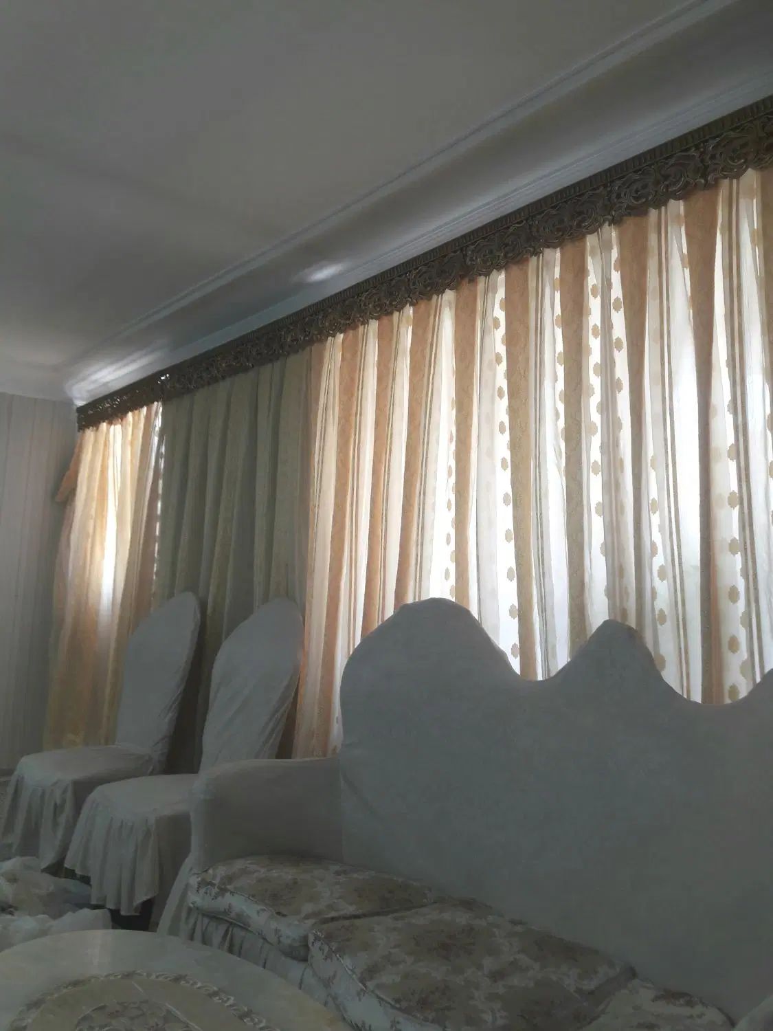 پرده حریر طلایی راه راه|پرده، رانر، رومیزی|ارومیه, |دیوار