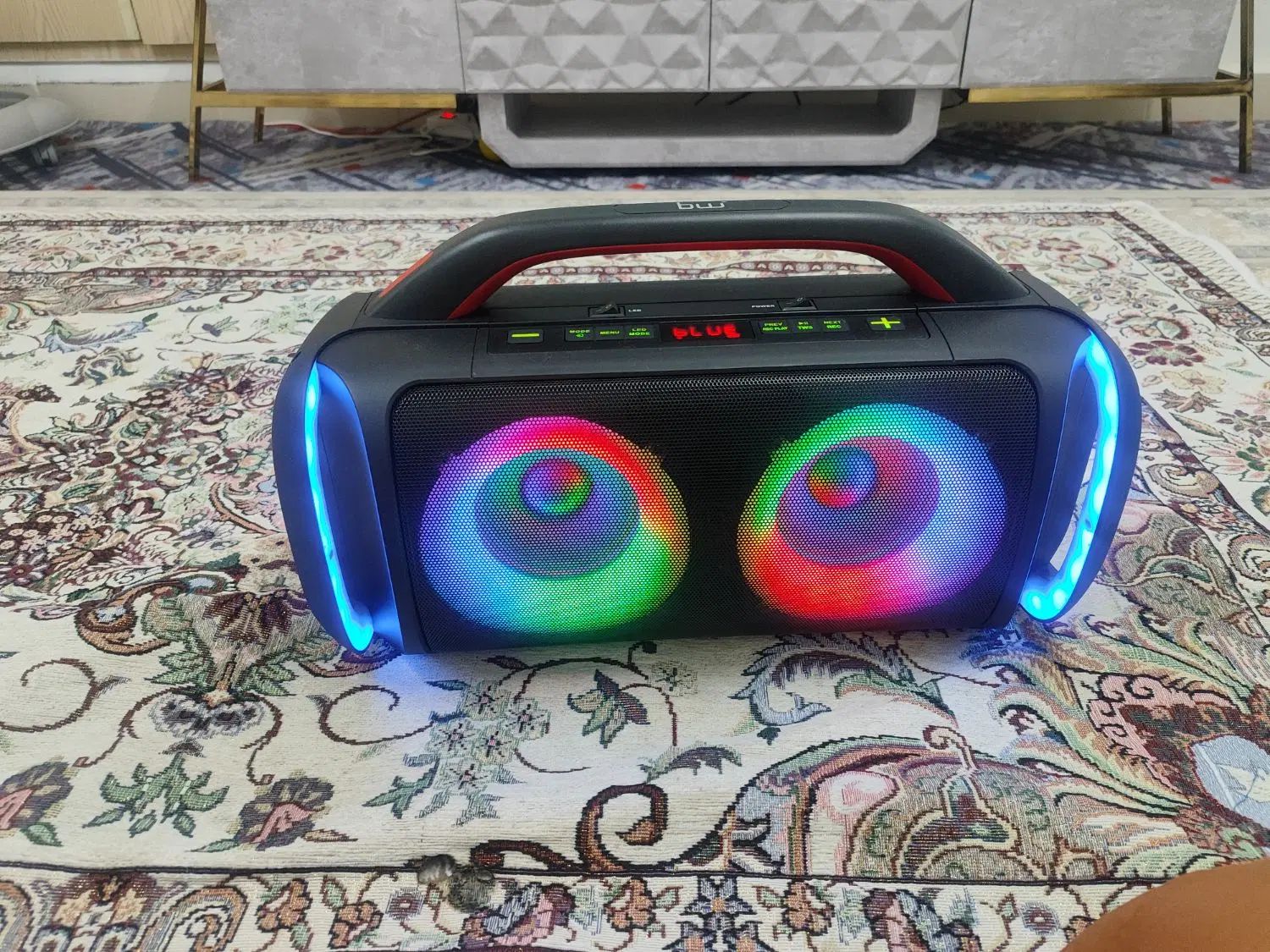 باند mp|پخش‌کننده همراه|کنارک, |دیوار