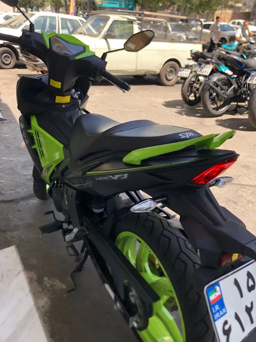 لاکی۱۸۵مدل۱۴۰۴مشابه صفر 2/800km(پلاک تهران abs)|موتورسیکلت|تهران, ایران|دیوار