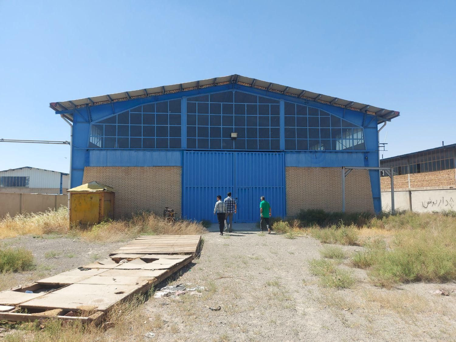 سوله ۶۰۰ متر مخصوص انبار لیا.املاک.صنعتی.کرمی|اجارهٔ دفتر صنعتی، کشاورزی، تجاری|الوند, |دیوار