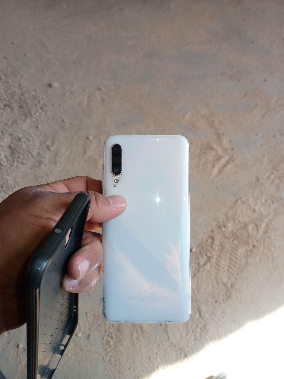 سامسونگ Galaxy A30s با حافظهٔ ۱۲۸ گیگابایت|موبایل|اصفهان, درب کوشک|دیوار
