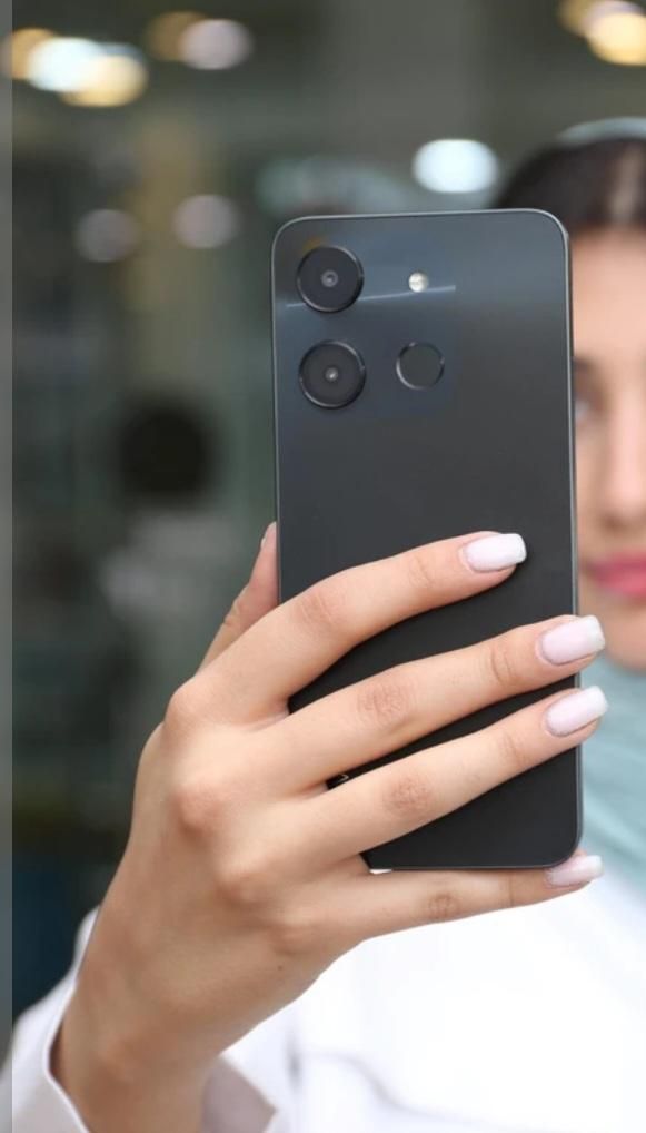 وکال V0 plus حافظه۶۴ گیگ رم۳(پلمپ)بدون پیش|موبایل|اصفهان, ملک‌شهر|دیوار