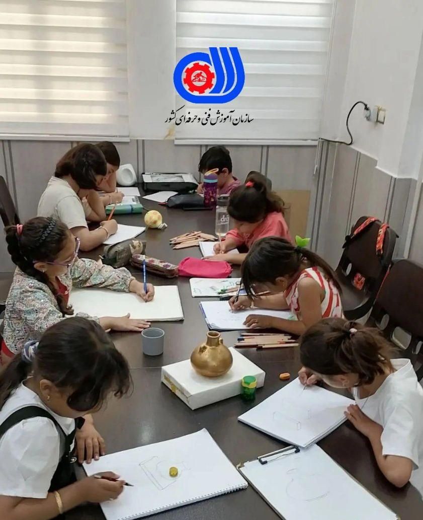 آموزش طراحی و نقاشی در آموزشگاه معتبر|خدمات آموزشی|ساوه, |دیوار