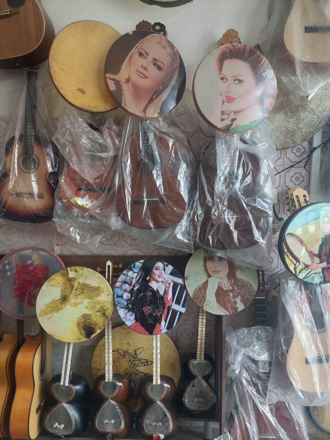 دایره ودف|سازهای سنتی|جهرم, |دیوار