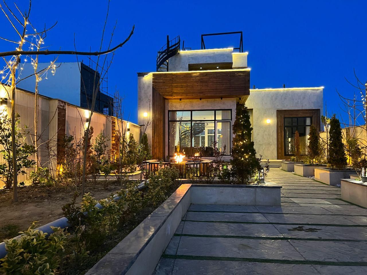 خانه ویلایی 430 متر 270 بنا در مهرآباد رودهن|فروش خانه و ویلا|رودهن, |دیوار