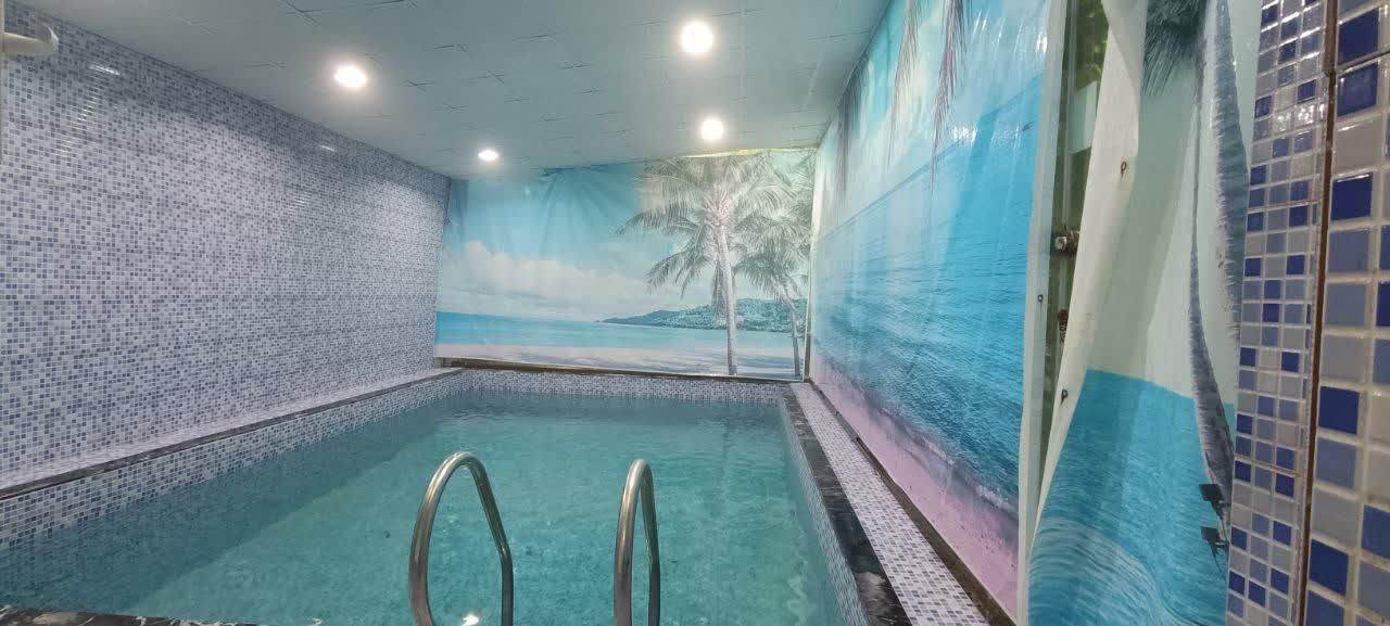 ویلااستخردارآبگرم|اجارهٔ کوتاهمدت ویلا و باغ|تنکابن, |دیوار