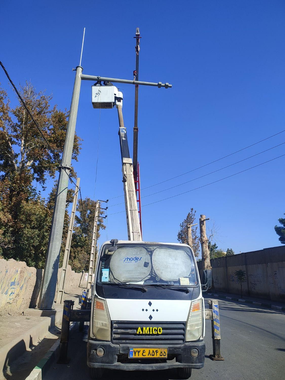 اجاره بالابرلجور جرثقیل خاور سبددارتا ارتفاع 16متر|خدمات حمل و نقل|باقرشهر, |دیوار