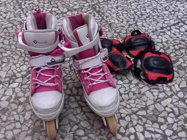 کفش اسکیت دخترانه|دوچرخه، اسکیت، اسکوتر|رشت, لاکانی|دیوار