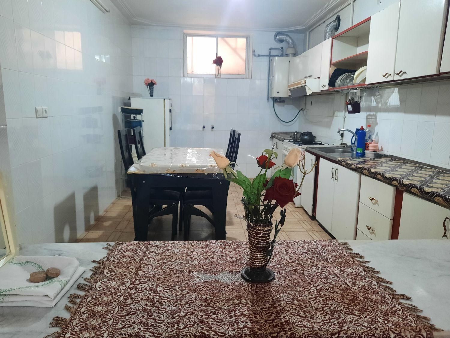 اجاره  کوتاه  مدت  آپارتمان|اجارهٔ کوتاه‌مدت آپارتمان و سوئیت|طبس, |دیوار