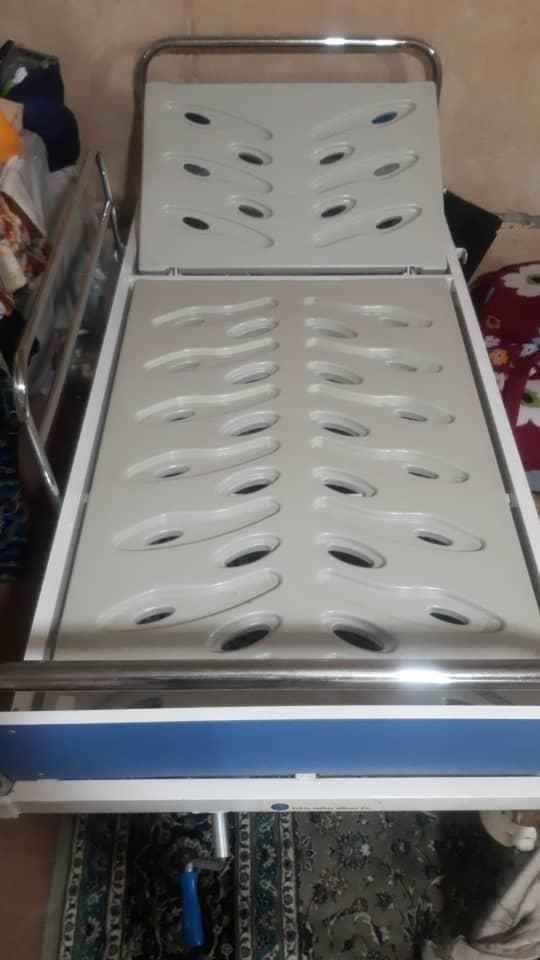 تخت بیمارستان یک شکن|آرایشی، بهداشتی، درمانی|شیراز, جوادیه|دیوار