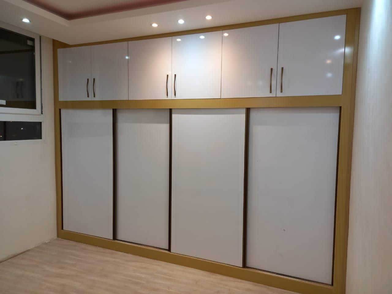 کابینت کمد دیواری دکوراسیون داخلی بازسازی.۱۲ماهه|خدمات پیشه و مهارت|اصفهان, رهنان|دیوار