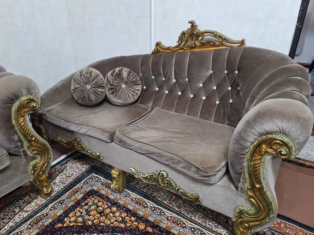 مبل ومیز عسلی|مبلمان خانگی و میز عسلی|رشت, دیانتی|دیوار