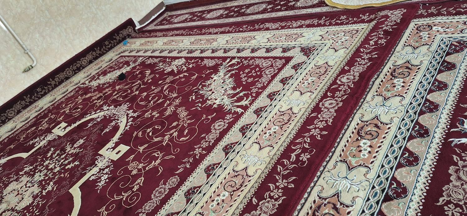 سع عدد قالی ۱۲ متری همراه کناره فروش در هرسین|فرش|هرسین, |دیوار