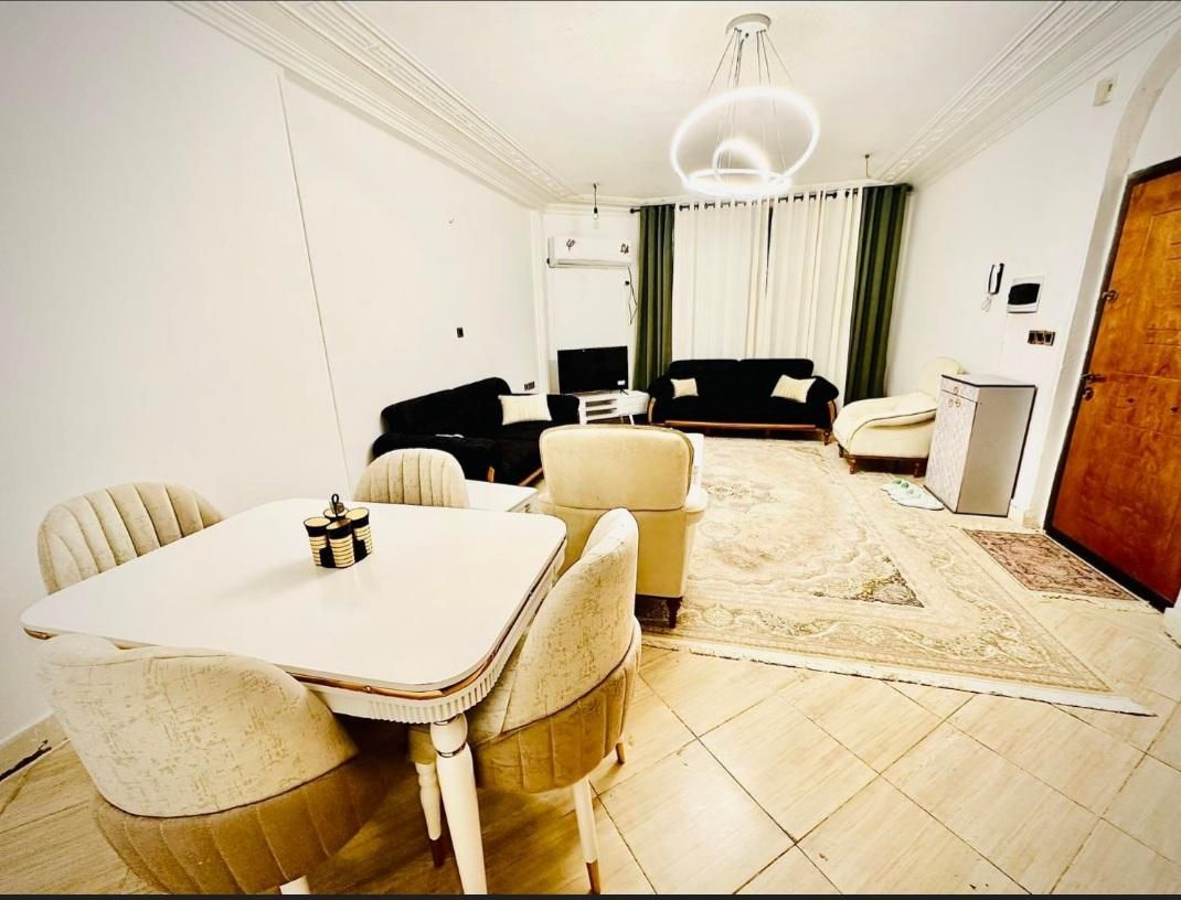 مبله/سوئیت/فول امکانات ۴۰ متری لب ساحل|اجارهٔ کوتاهمدت آپارتمان و سوئیت|بندرعباس, |دیوار