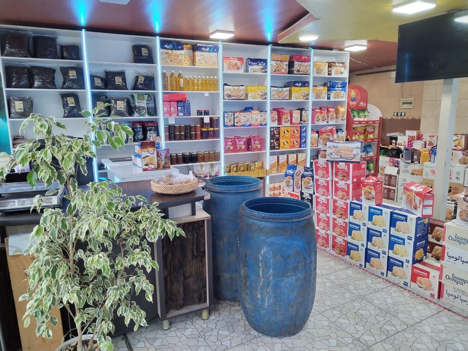 اجاره سوغات سرا بر اصلی لاهیجان،لیالستان،دیزبن|اجارهٔ مغازه و غرفه|لاهیجان, لیالستان|دیوار