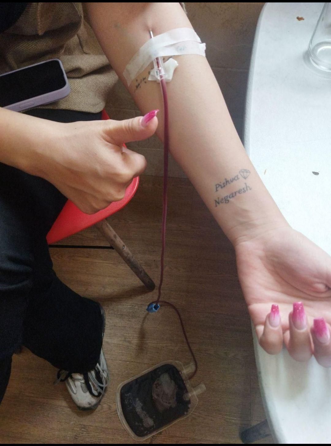 خدمات پرستاری(سرم تراپی)وصل سرم سوند|خدمات آرایشگری و زیبایی|بوشهر, |دیوار