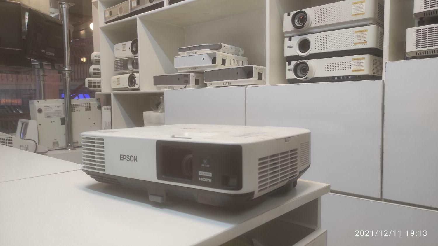 دیتا پرژکتور،ویدیو پرژکتور،دیتاشو|تلویزیون و پروژکتور|اصفهان, برازنده|دیوار