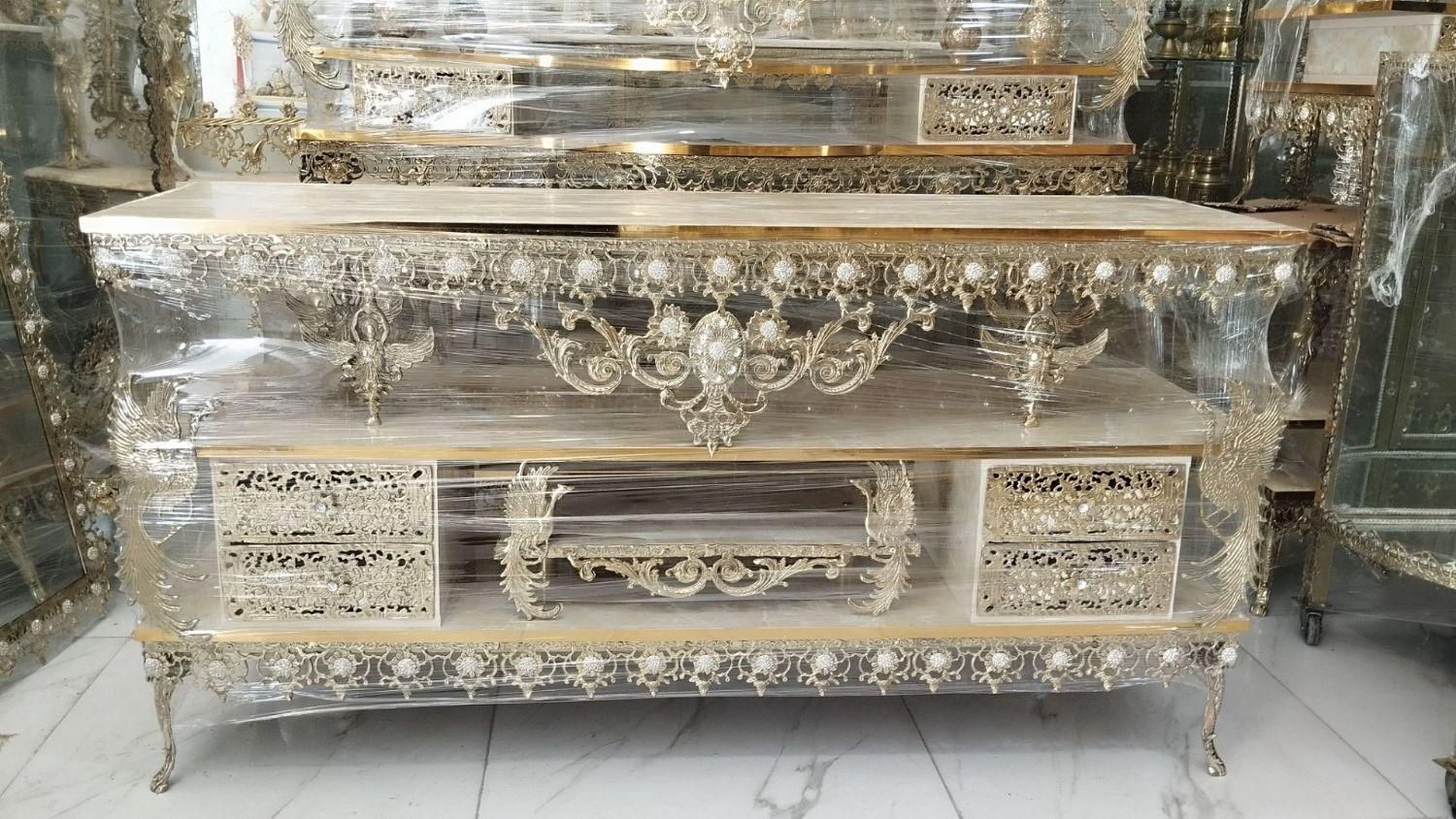 تولید و پخش برنز|میز تلویزیون|قم, ولیعصر|دیوار