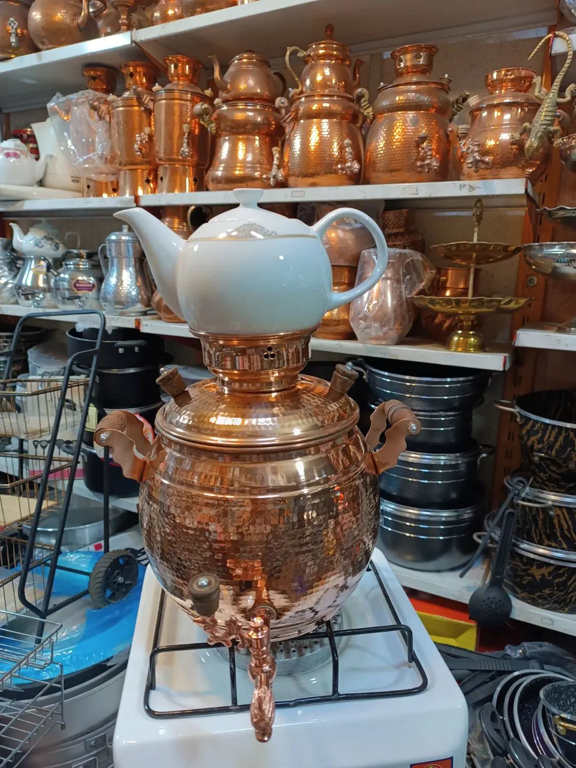 کتری سماوری شیر دار روگازی مسی چکشی مس زنجان 4لیتر|قوری، کتری، قهوه‌ساز دستی|مشهد, طبرسی شمالی|دیوار