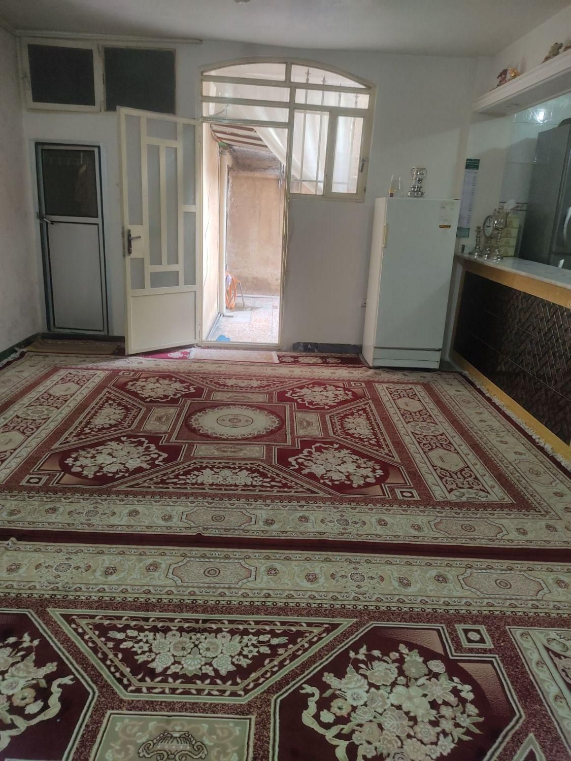 اجاره آپارتمان ۷۰ متری ۱ خوابه همکف|اجارهٔ آپارتمان|خرمآباد, |دیوار