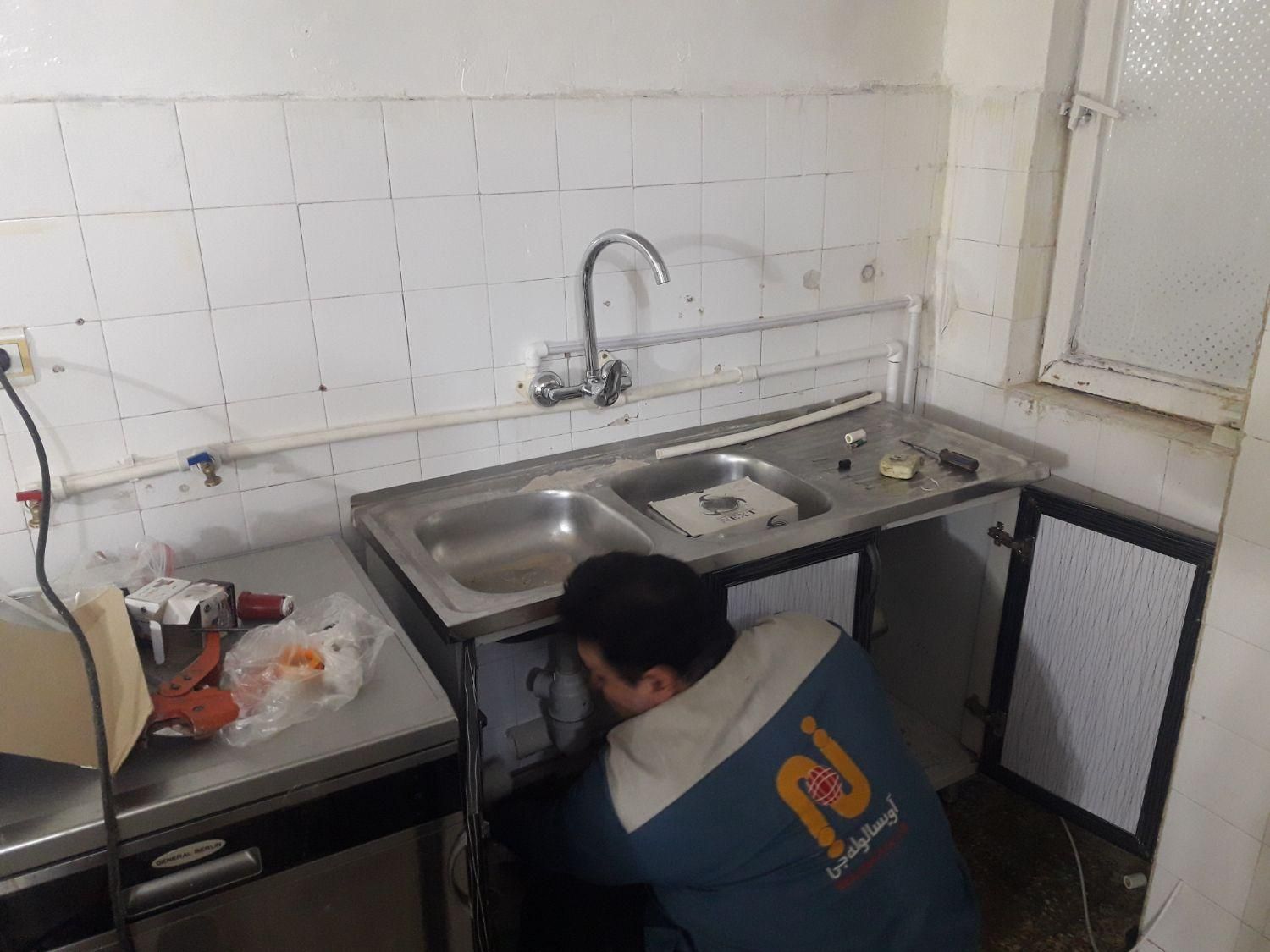 لوله کشی اب تعمیرات پمپ ابگرمکن تعمیرکار  برقکاری|خدمات پیشه و مهارت|اهواز, زیتون کارمندی|دیوار