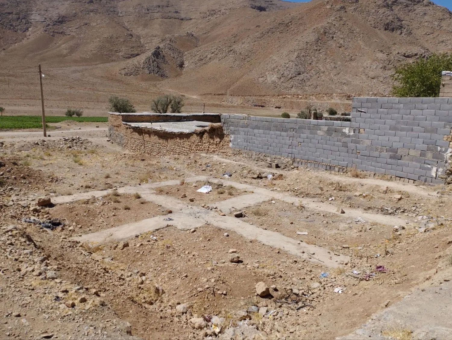 زمین مسکونی و باغی  آدرس روستای دهنو بروجن|فروش زمین و ملک کلنگی|بروجن, |دیوار