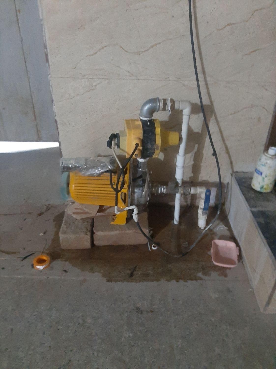 لوله کشی وبرق کشی. نصبLED به دیوارسیم کشی کولر|خدمات پیشه و مهارت|خاش, |دیوار