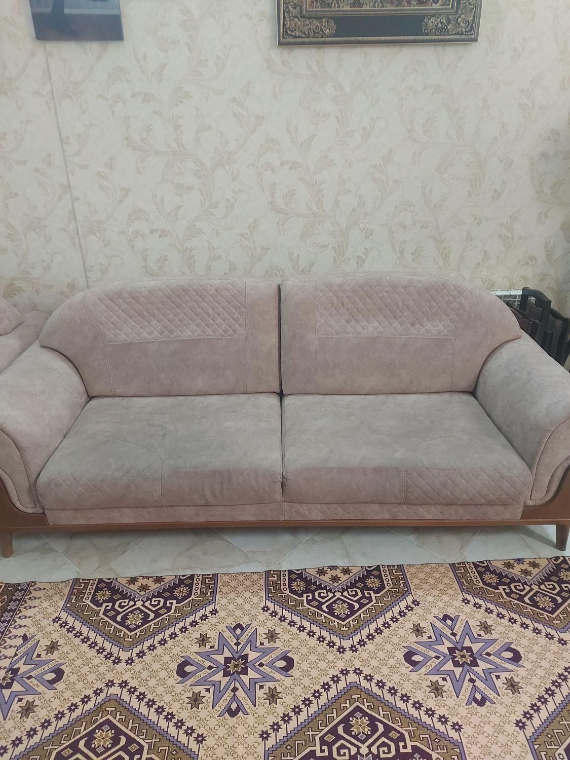 مبل راحتی جک دار|مبلمان خانگی و میز عسلی|قم, بنیاد|دیوار