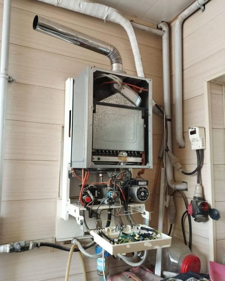 نصب و سرویس انواع آبگرمکن،پکیج دیواری ورادیاتور|خدمات پیشه و مهارت|شوشتر, |دیوار