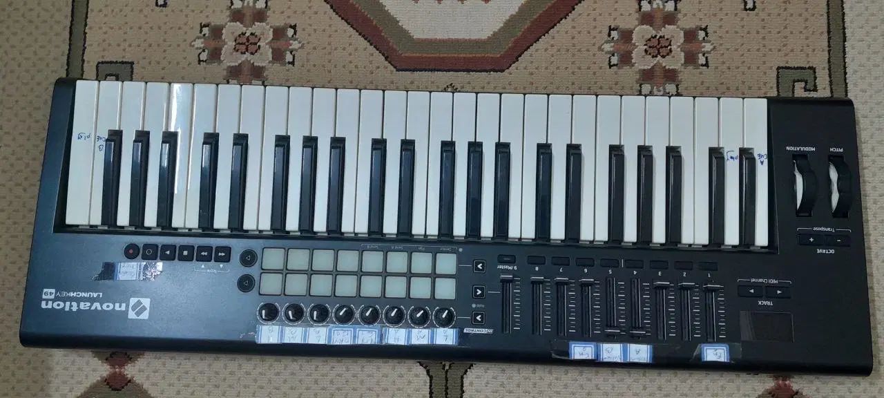 میدی کنترولر lunchkey 49 novation mk2|پیانو، کیبورد، آکاردئون|مشهد, ارشاد|دیوار