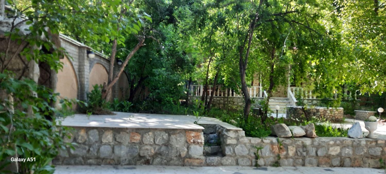 اجاره باغ ویلا۷۰۰متر،باغ۸۰متربنا،۵۰مترتراس خوانسار|اجارهٔ کوتاه‌مدت ویلا و باغ|خوانسار, |دیوار