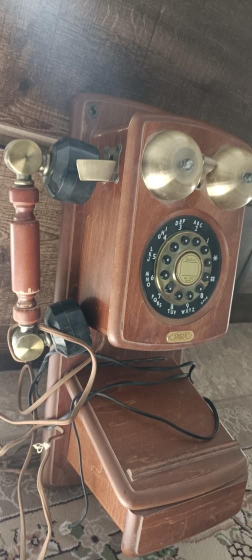 تلفن دیواری چوبی محکم|تلفن رومیزی|کاشان, فاز ۲ ناجی آباد|دیوار